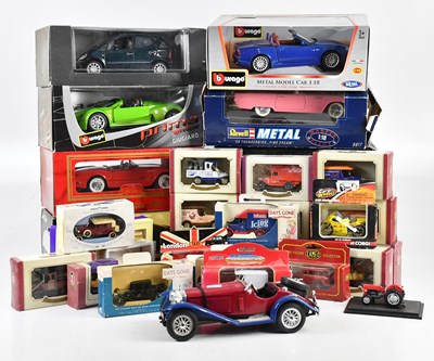 Lot 76 - A collection of die-cast and model vehicles,...
