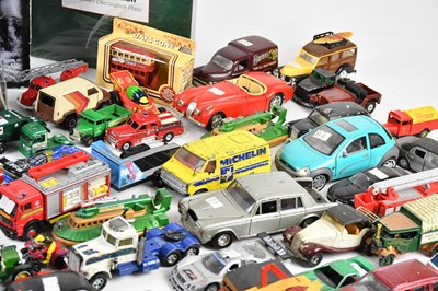 Lot 76 - A collection of die-cast and model vehicles,...