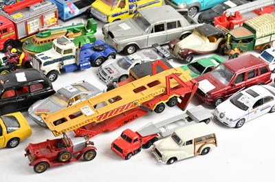 Lot 76 - A collection of die-cast and model vehicles,...