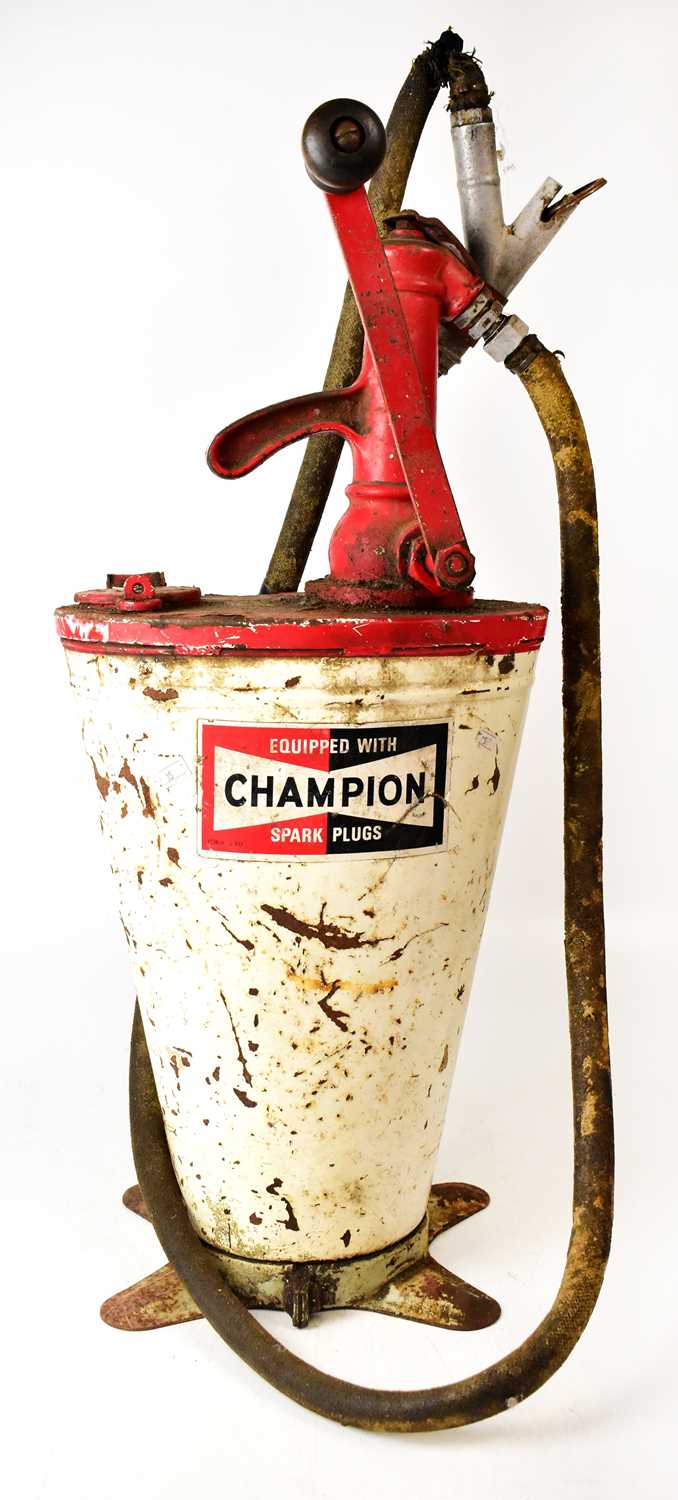 Lot 527 - BAELZ; a vintage Shell-Mex and BP Group oil