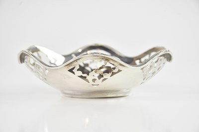Lot 433 - A George V hallmarked silver pierced dish,...