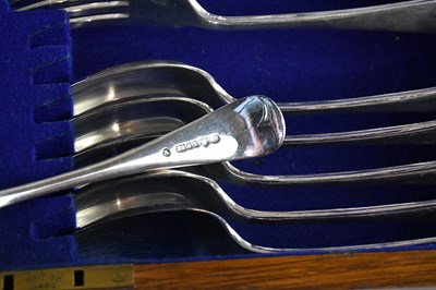 Lot 32 - An oak cased canteen of silver plated Old...
