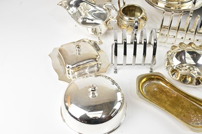 Lot 8 - A collection of plated items including a...