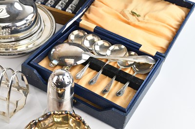 Lot 8 - A collection of plated items including a...