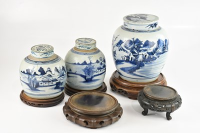 Lot 1036 - A 19th century Chinese blue and white...