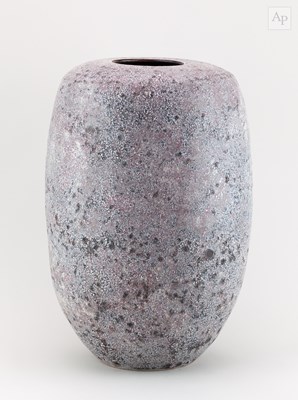 Lot CHRIS CARTER (born 1945); a large stoneware...