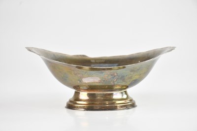 Lot 378 - BARKER ELLIS SILVER CO; an Elizabeth II...