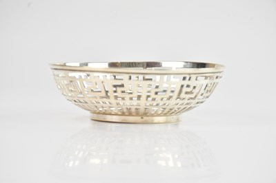 Lot 435 - MAPPIN & WEBB; an Edward VII hallmarked silver...