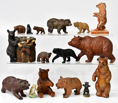Lot 507 - A collection of bear models including Black...