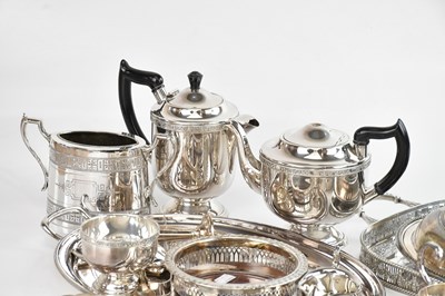 Lot 11 - A collection of silver plated items, to...