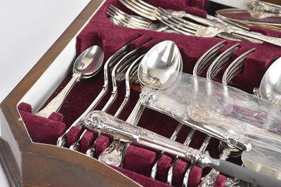 Lot 12 - VINER'S LTD; a silver plated canteen of Kings...