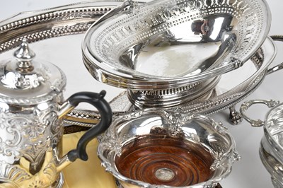 Lot 14 - A collection of assorted silver plate...