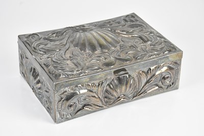 Lot 369 - A good Continental white metal jewellery...
