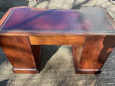 Lot 40 - A late Victorian mahogany kneehole desk, with...