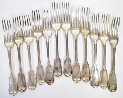 Lot 752 - CHAWNER & CO; a set of twelve Victorian...