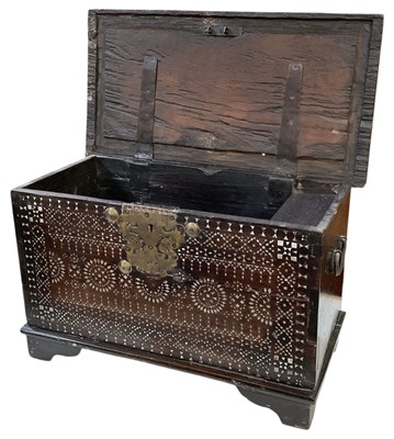 Lot 46 - A late 19th/early 20th century African carved...