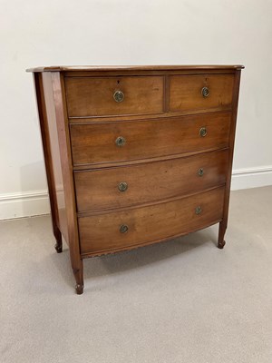 Lot 2046 - An early 20th century mahogany chest of two...