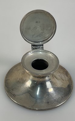Lot 614 - A & J ZIMMERMAN LTD; a George V hallmarked...