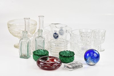 Lot 1440 - A group of 19th century and later glassware...