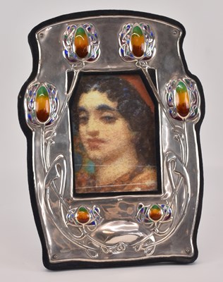 Lot 1142 - An early 20th century Art Nouveau sterling...