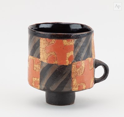 Lot JOHN MALTBY (1936-2020); a stoneware cup form...