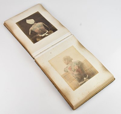 Lot 1081 - A late 19th/early 20th century Japanese...