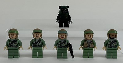 Lot 633 - LEGO; five Lego Star Wars Endor Rebel Trooper...