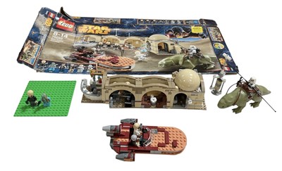 Lot 618 - LEGO; a Lego Star Wars Mos Eisley Cantina, no....