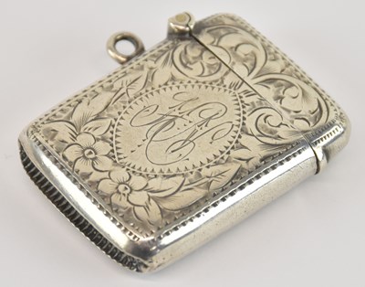 Lot 1185 - An Edward VII hallmarked silver vesta case,...