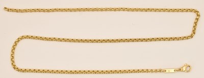 Lot 1366 - An 18ct yellow gold belcher link necklace with...