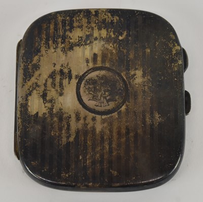 Lot 1118 - JOSEPH GLOSTER LTD; a George V hallmarked...