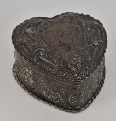 Lot 1119 - DEAKIN & FRANCIS LTD; a late Victorian...