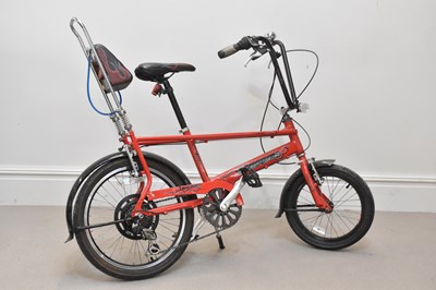 Lot 2200 - RALEIGH; a vintage Chopper 'Hot One' bike.