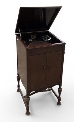 Lot 501 - HMV (HIS MASTER'S VOICE); an early to mid 20th...