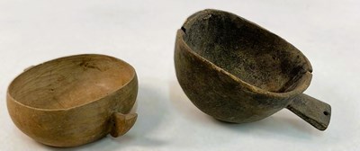 Lot 14 - An African Turkana wooden bowl, height 11cm,...