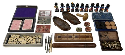 Lot 422 - A quantity of collectors' items including...