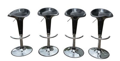 Lot 67 - A set of four modern contemporary ‘Pod’ type...