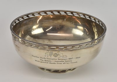 Lot 1097 - MAPPIN & WEBB LTD; an Elizabeth II hallmarked...