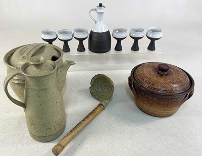 Lot 262 - A collection of studio pottery including a...