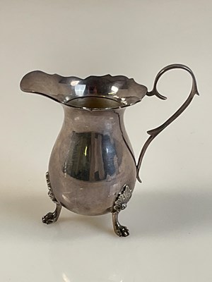 Lot 600 - JOSEPH GLOSTER LTD; an Elizabeth II hallmarked...
