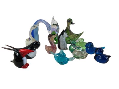 Lot 371 - A collection of art glass birds, including a...