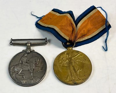 Lot 212 - A WWI medal pair, comprising a 1914-1918...