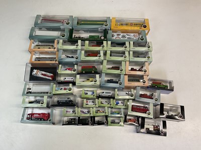 Lot 167 - OXFORD DIECAST; a collection of boxed Oxford...