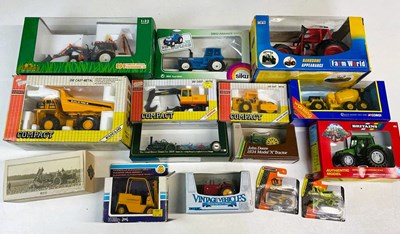 Lot 177 - A quantity of construction and farm model...
