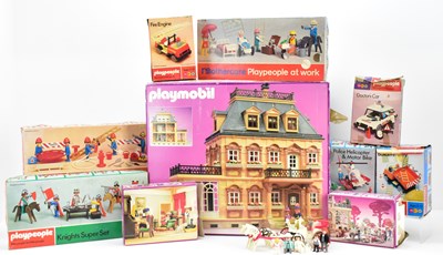 Lot 416 - Ten boxed vintage toys comprising Playpeople...