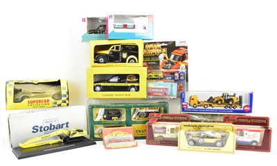 Lot 366 - Seventeen various boxed diecast vehicles...