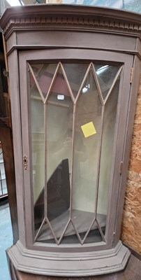 Lot 95 - A painted reproduction wall-hanging corner...