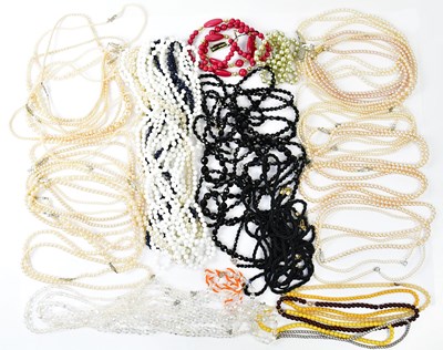 Lot 1118 - A quantity of vintage mainly glass beaded...