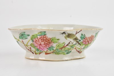 Lot 1075 - An early 20th century Chinese Famille Rose...