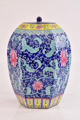 Lot 1048 - A Chinese octagonal porcelain vase and cover,...
